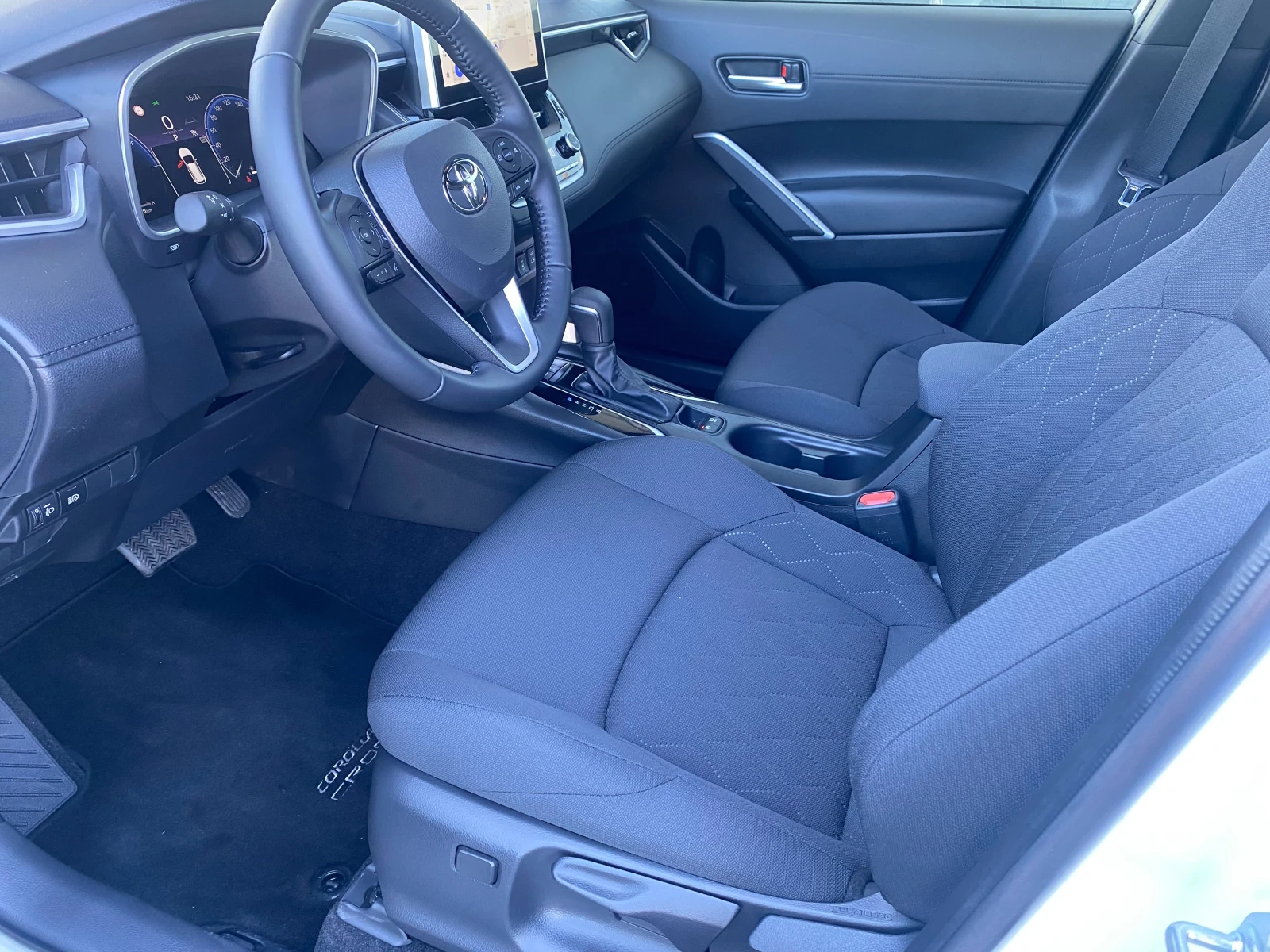 Toyota Corolla Cross 2.0 HEV Executive Plus | Mobile.bg   11