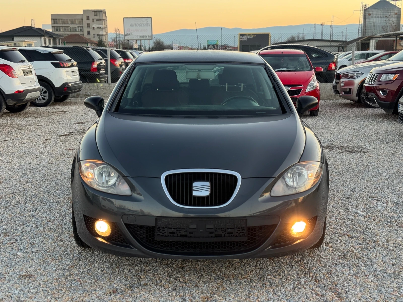 Seat Leon 1.6 102hp F1-style БЕНЗИН/ГАЗ - изображение 8