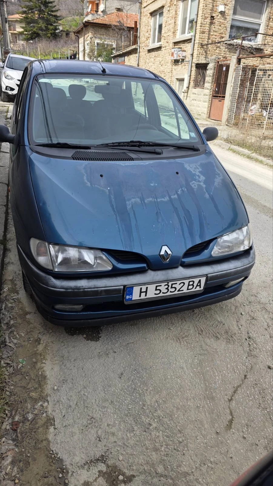 Renault Megane 1.6i, снимка 3 - Автомобили и джипове - 53848472