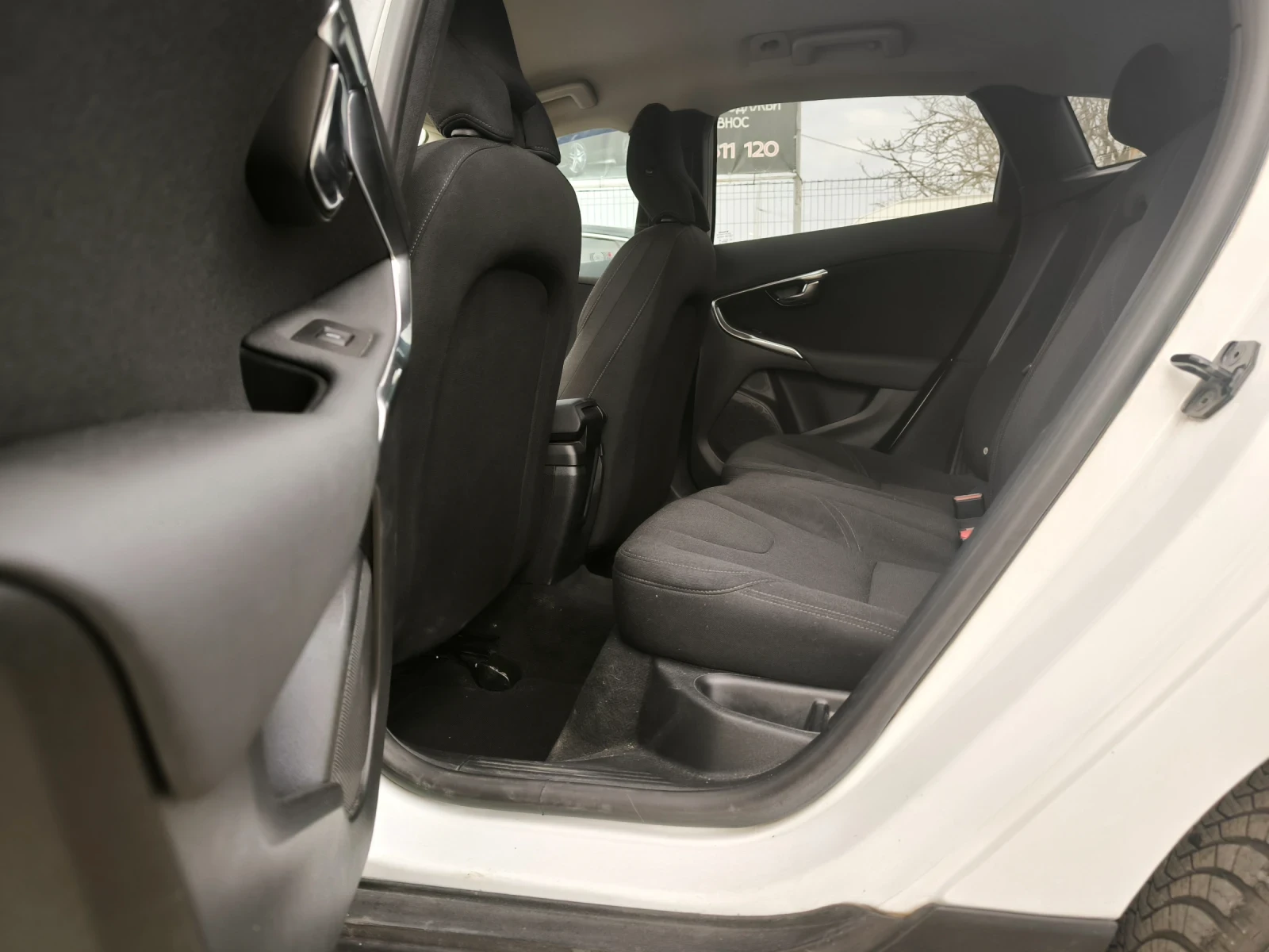 Volvo V40 Cross Country, снимка 14 - Автомобили и джипове - 53866486