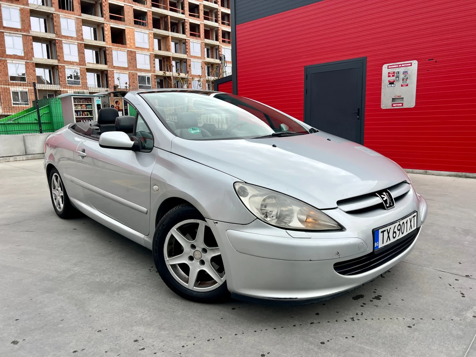 Peugeot 307 CC 2.0i Кожа/Подгрев, снимка 2 - Автомобили и джипове - 54380069