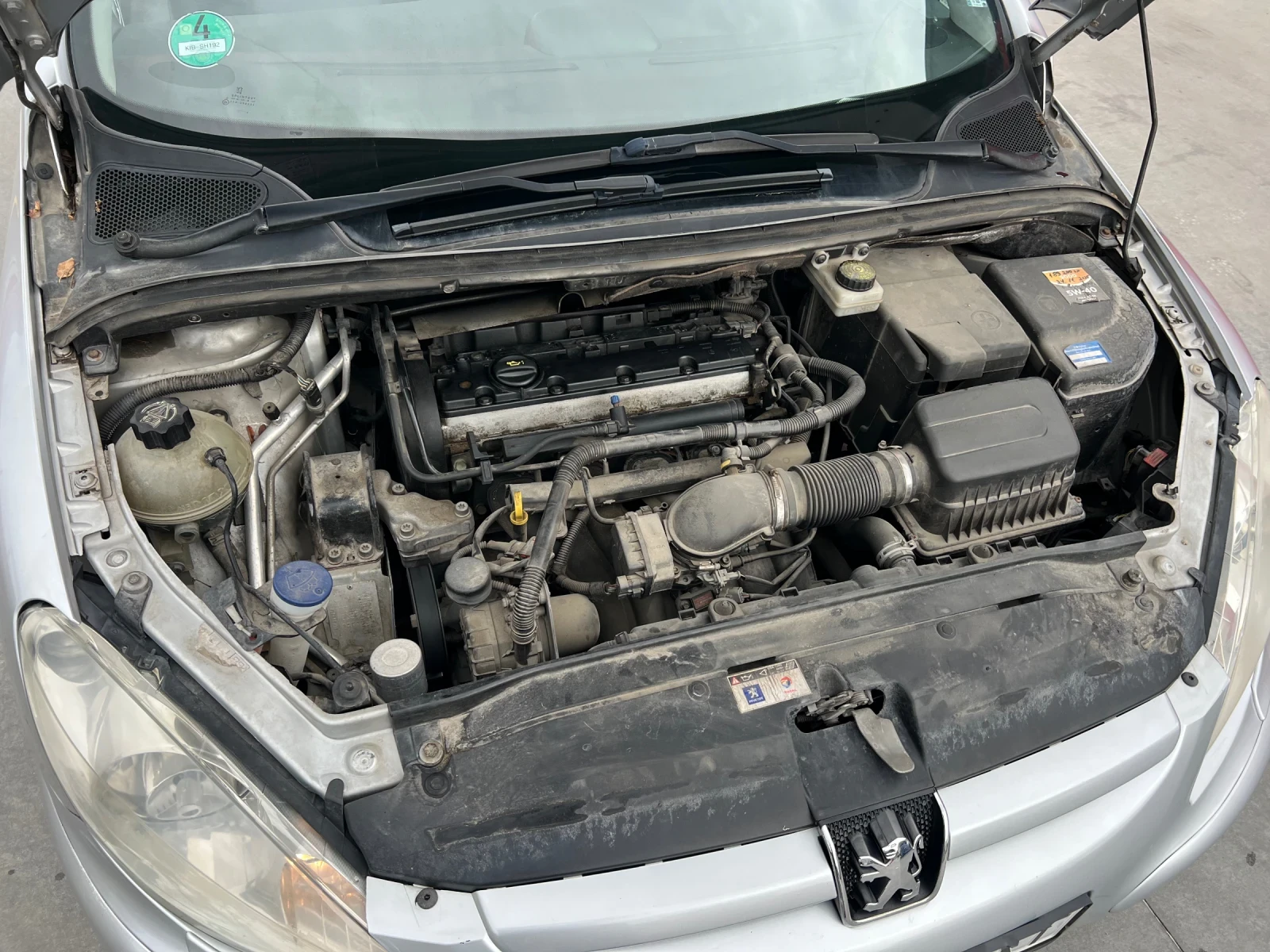 Peugeot 307 CC 2.0i Кожа/Подгрев, снимка 6 - Автомобили и джипове - 54380069