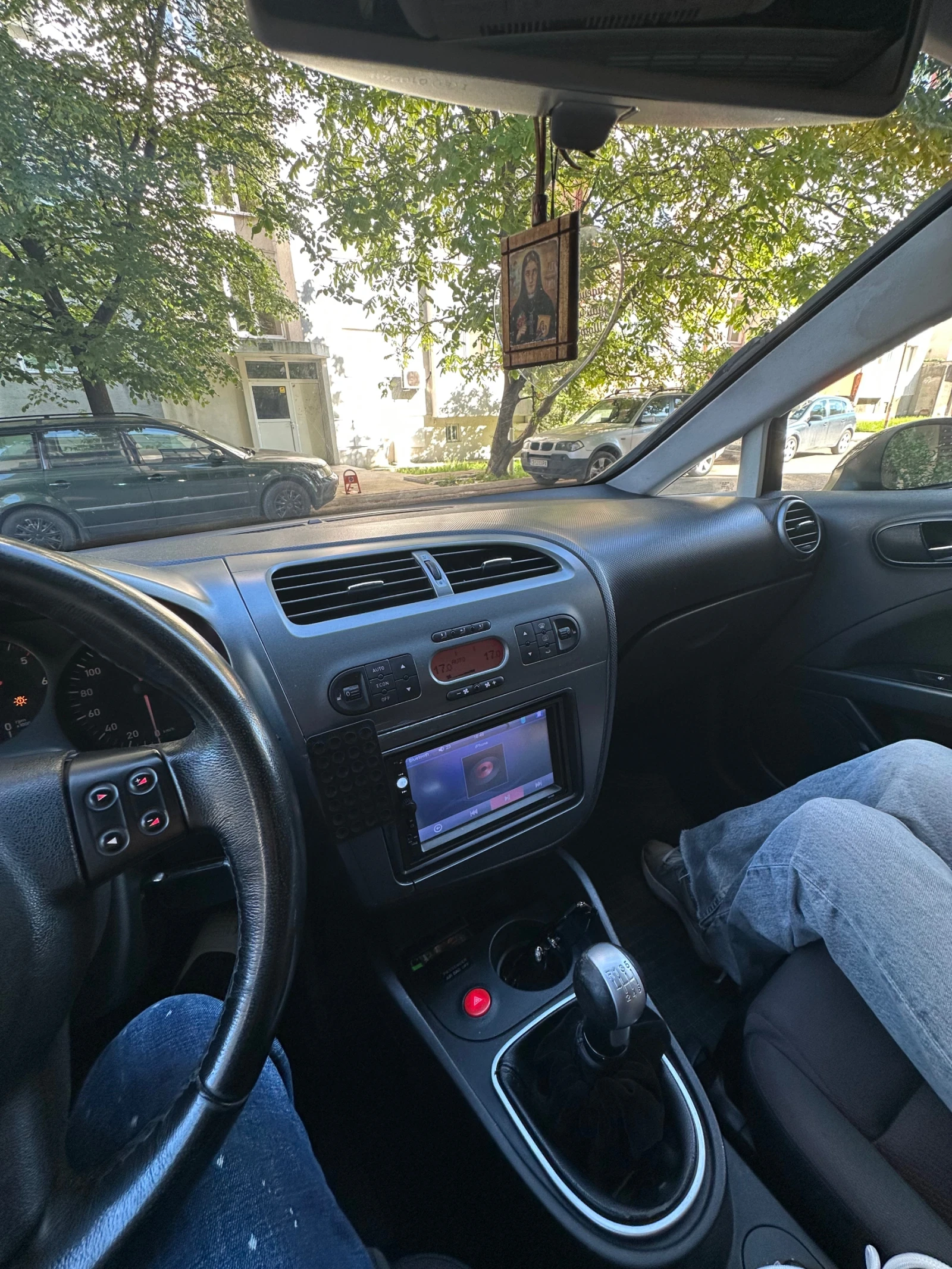 Seat Leon, снимка 11 - Автомобили и джипове - 54599082