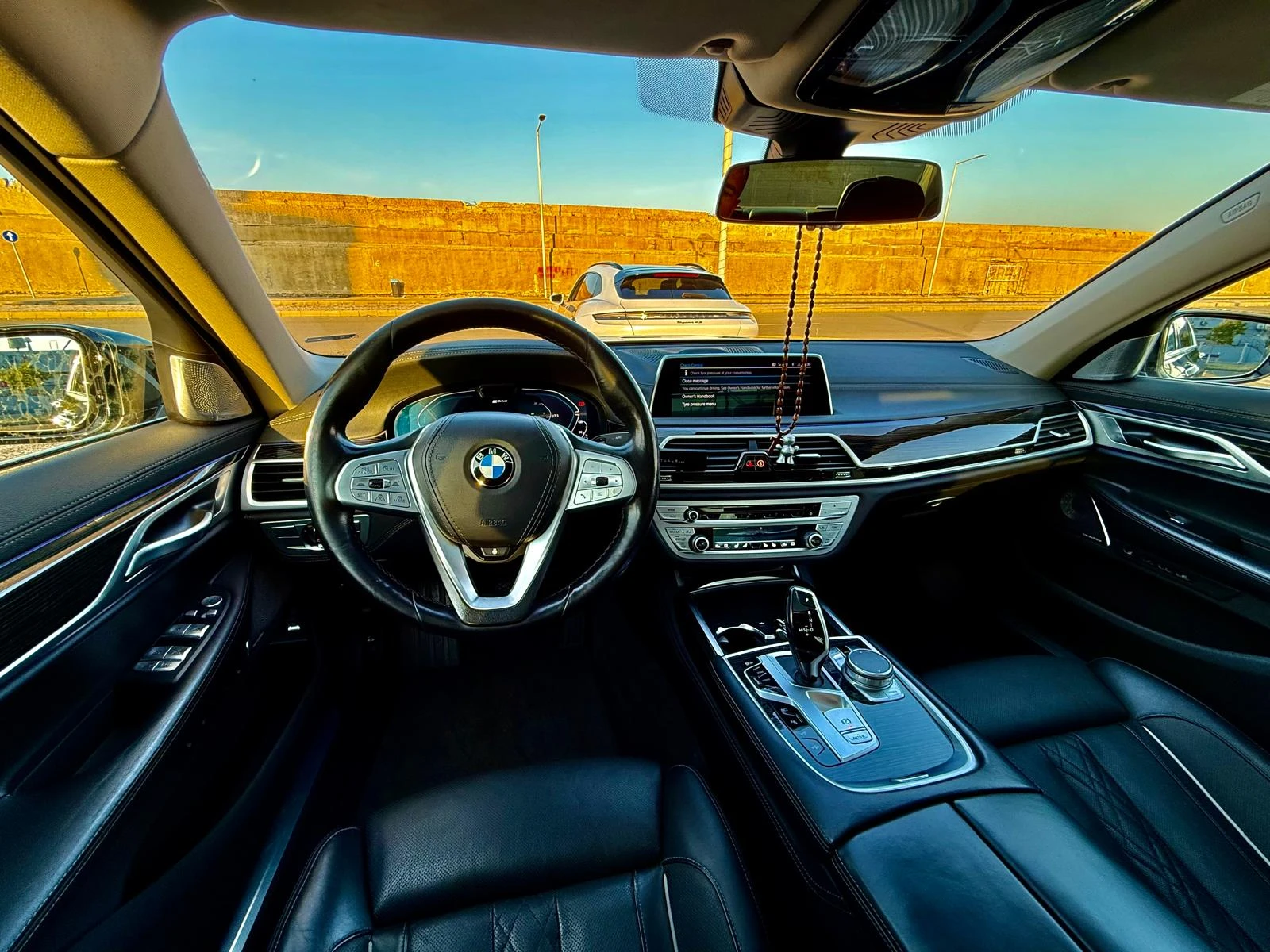 BMW 745 E, снимка 14 - Автомобили и джипове - 55174326
