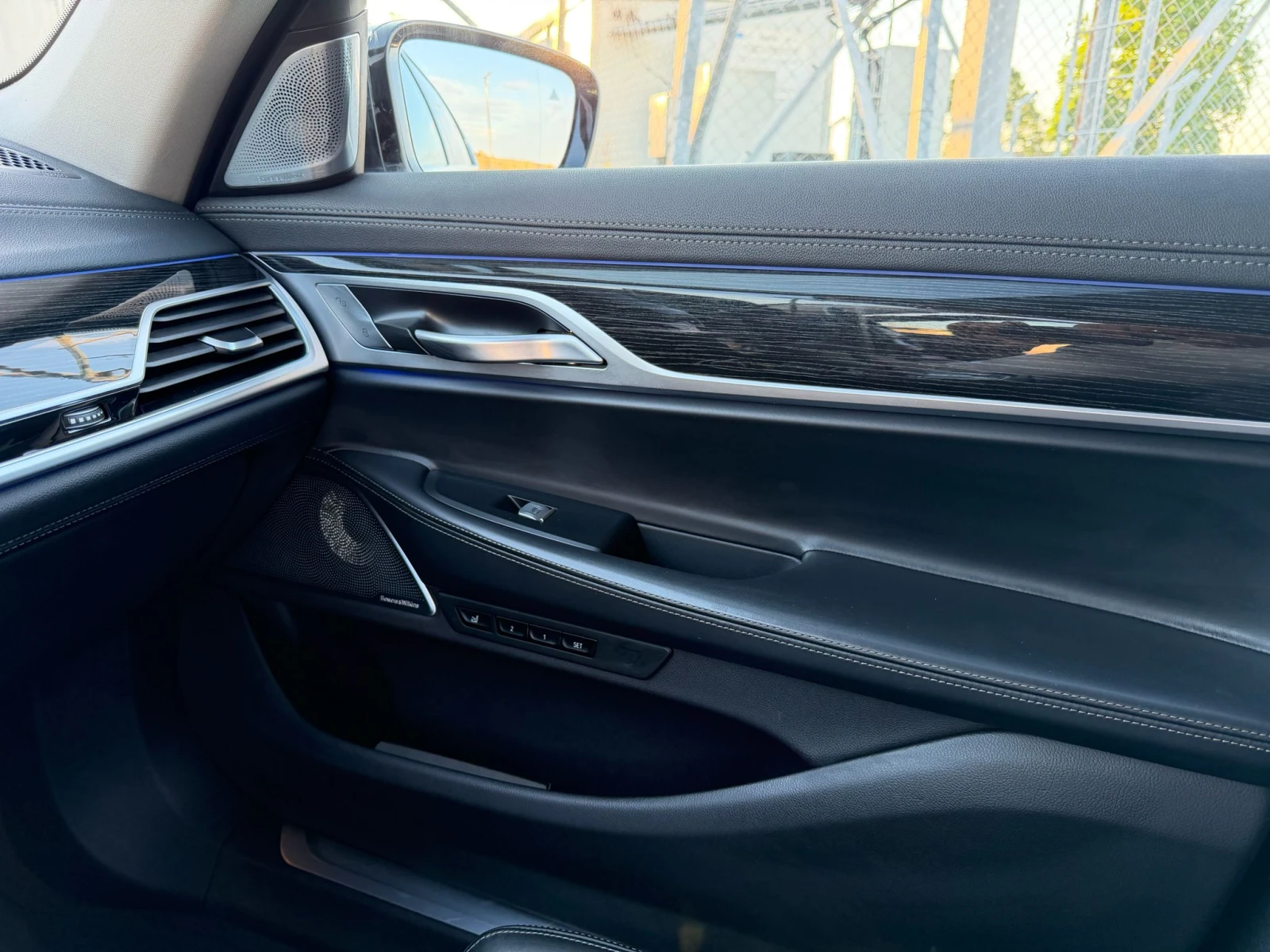 BMW 745 E, снимка 7 - Автомобили и джипове - 55174326