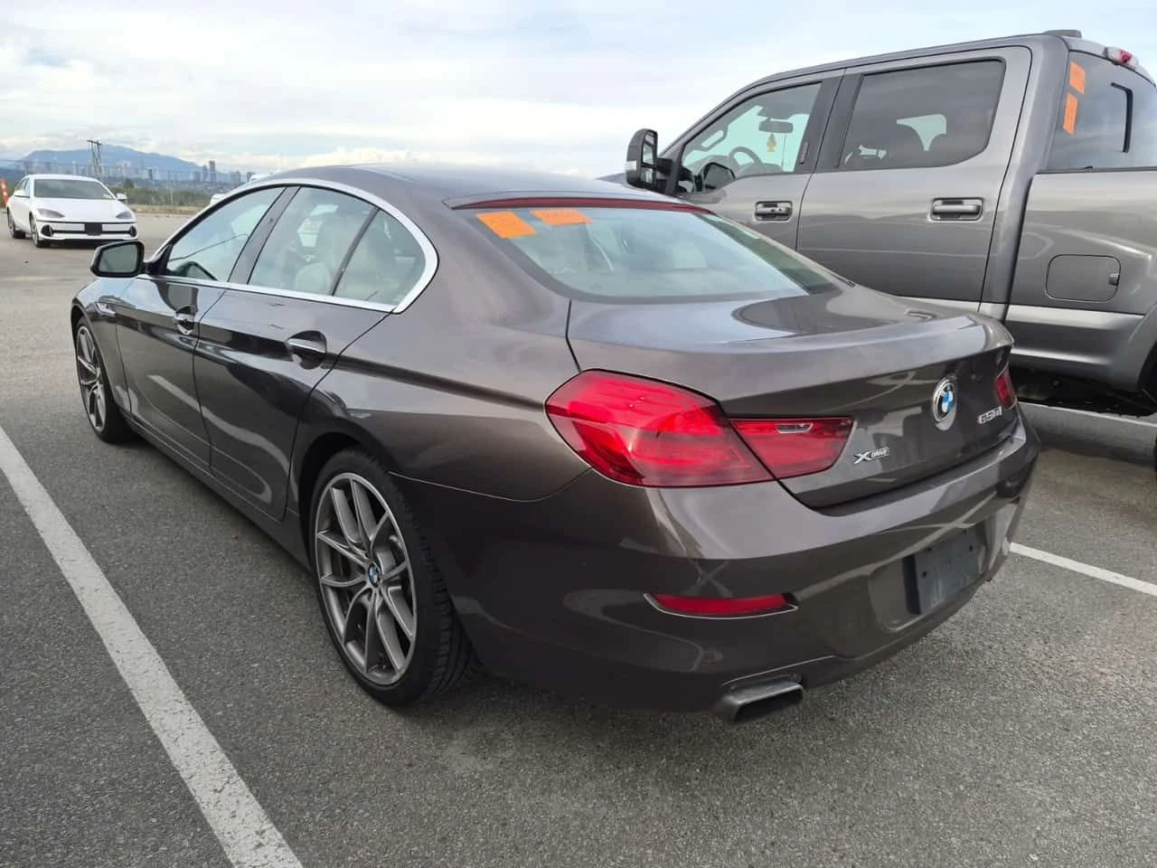 BMW 650 * Head Up Display * xDrive * CARFAX * , снимка 4 - Автомобили и джипове - 55257090