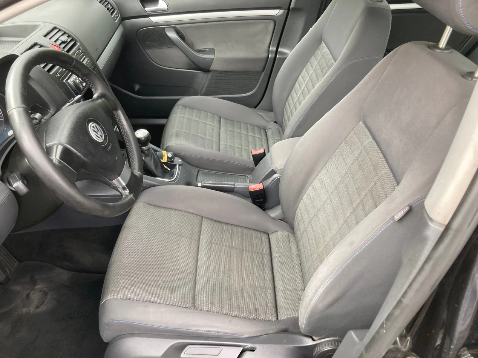 VW Golf, снимка 9 - Автомобили и джипове - 55261549