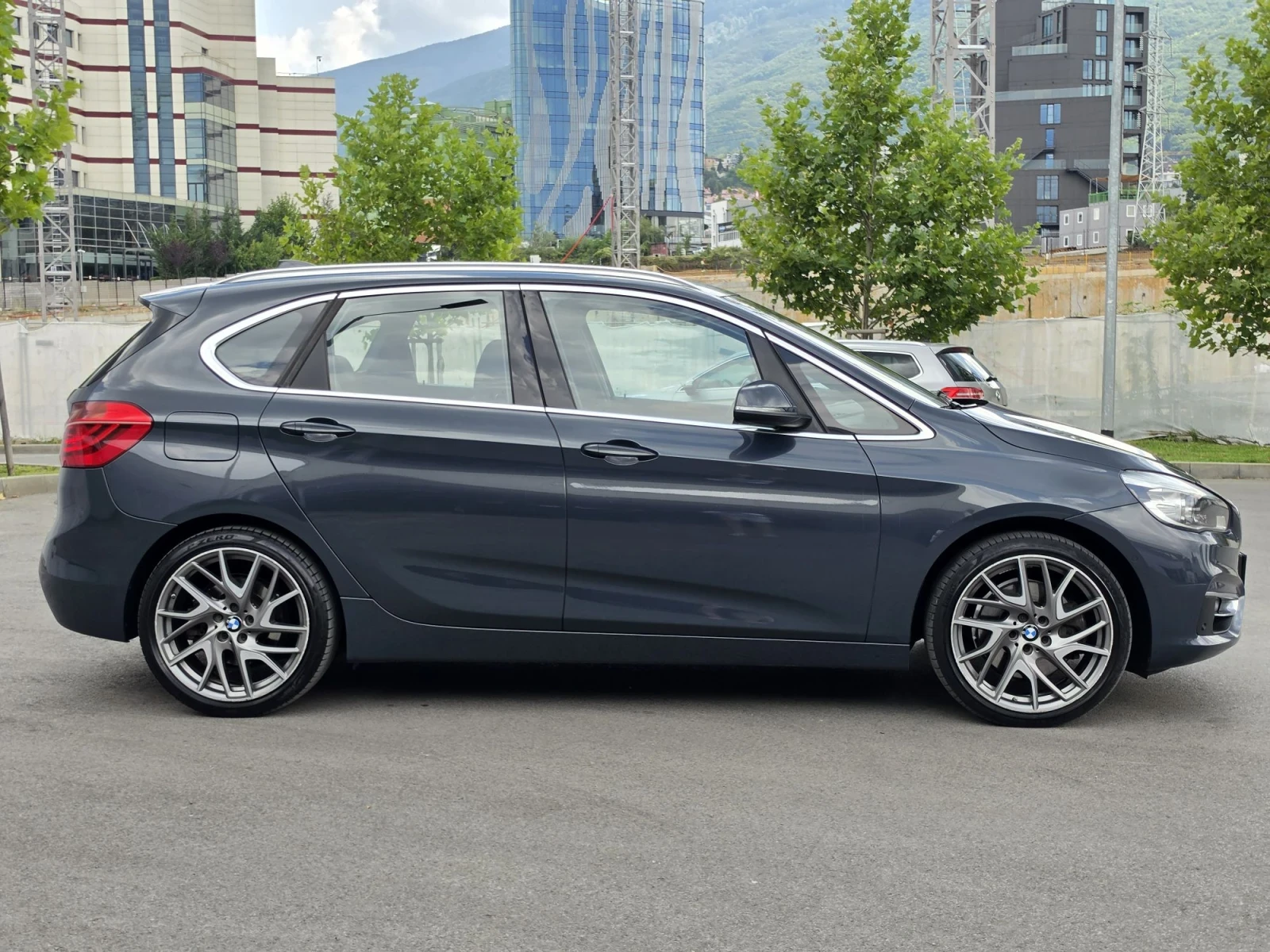BMW 225 M-pack, HYBRID, снимка 4 - Автомобили и джипове - 55604959