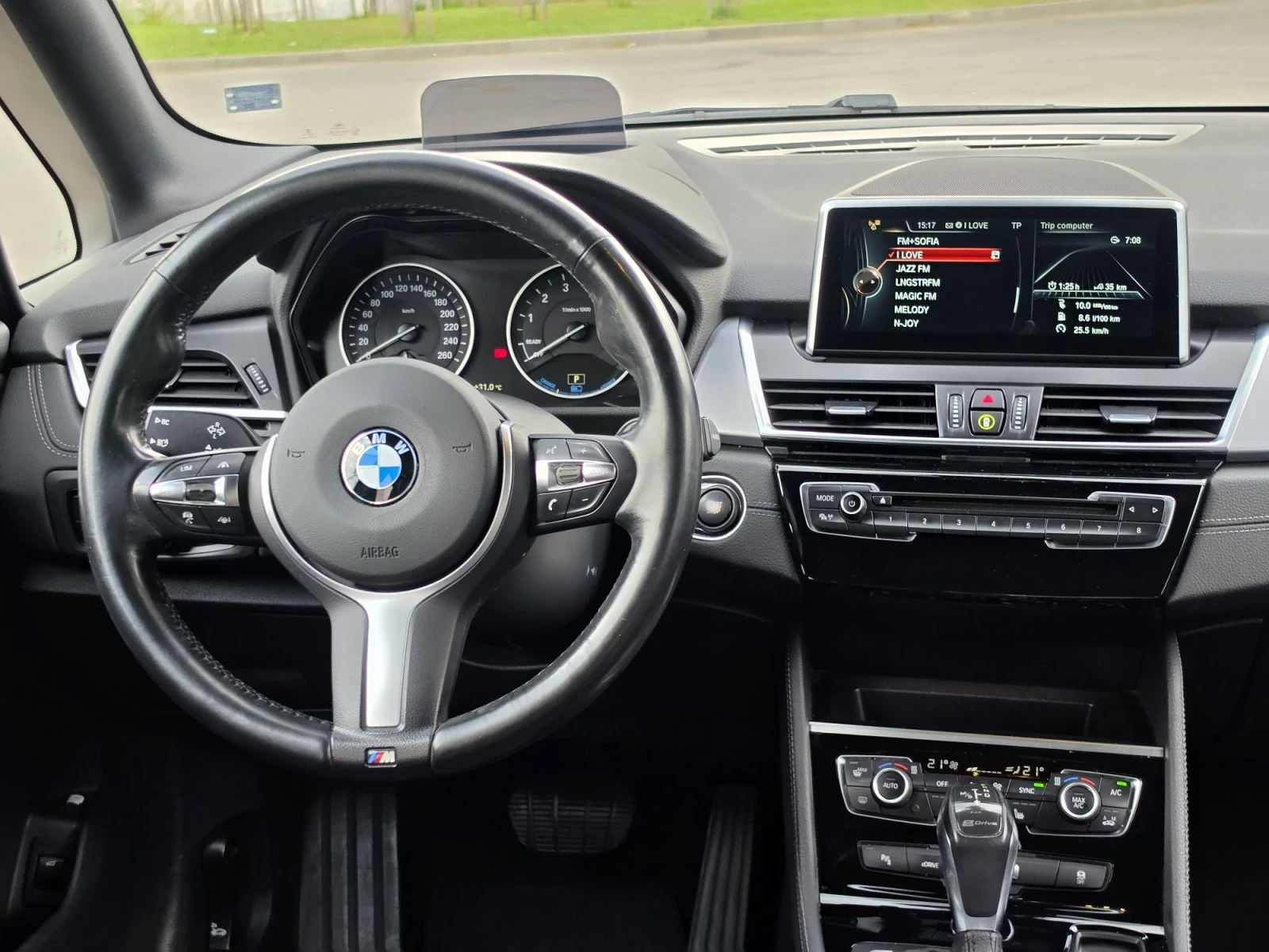 BMW 225 M-pack, HYBRID, снимка 10 - Автомобили и джипове - 55604959