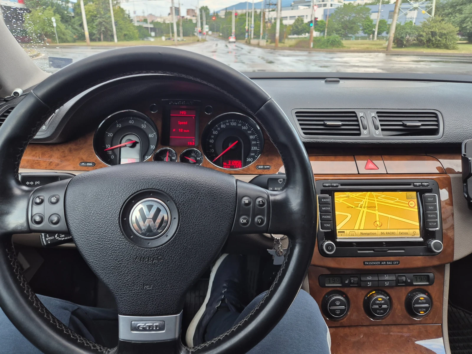 VW Passat 2.0 fsi, снимка 5 - Автомобили и джипове - 55974521