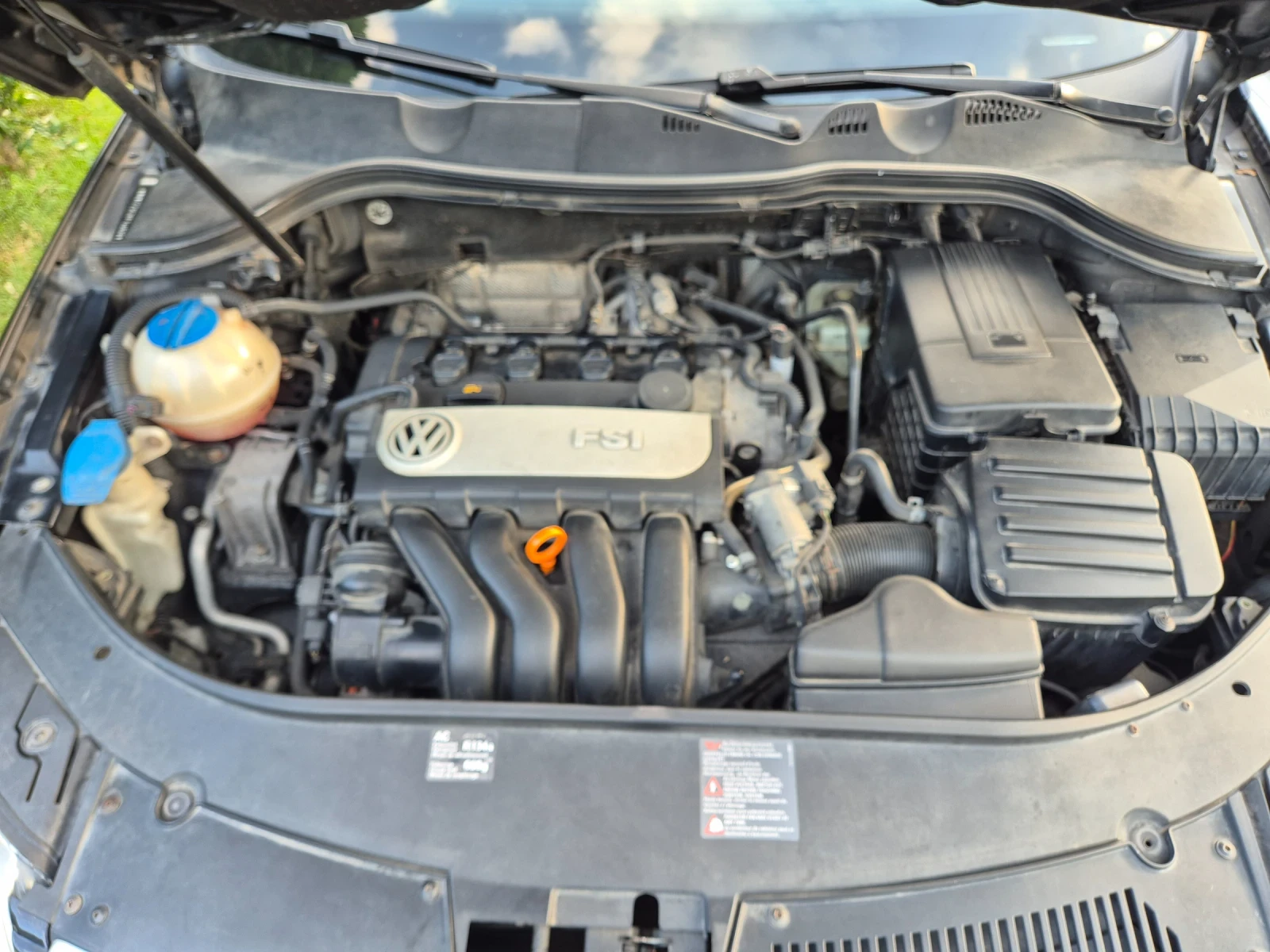 VW Passat 2.0 fsi, снимка 10 - Автомобили и джипове - 55974521