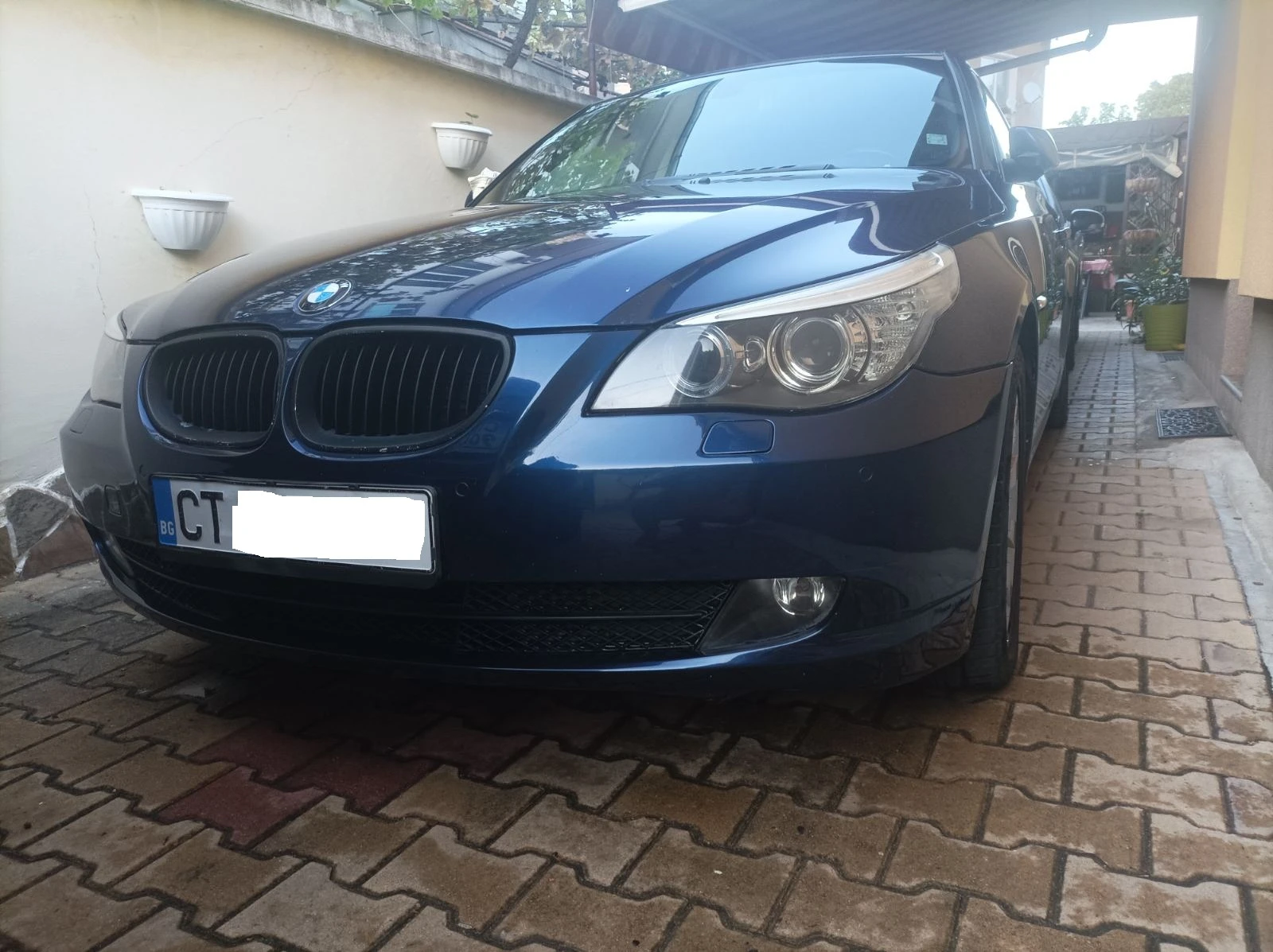 BMW 520, снимка 2 - Автомобили и джипове - 55980688