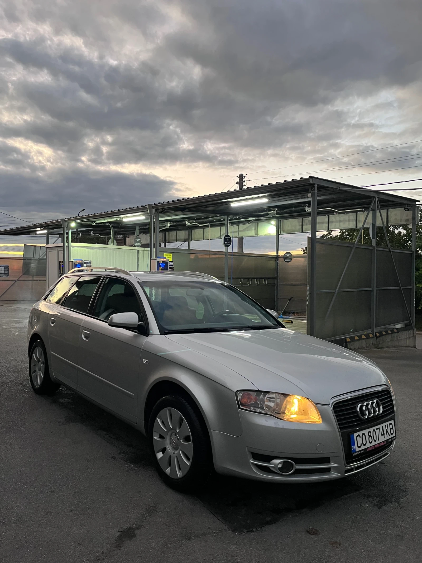 Audi A4 2.0 tdi, снимка 2 - Автомобили и джипове - 56247280