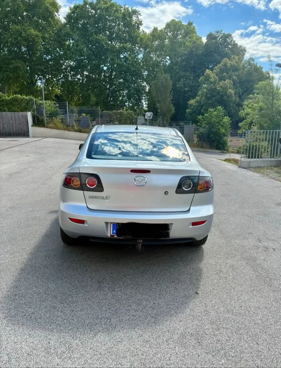 Mazda 3 1.6i, снимка 2 - Автомобили и джипове - 56408697