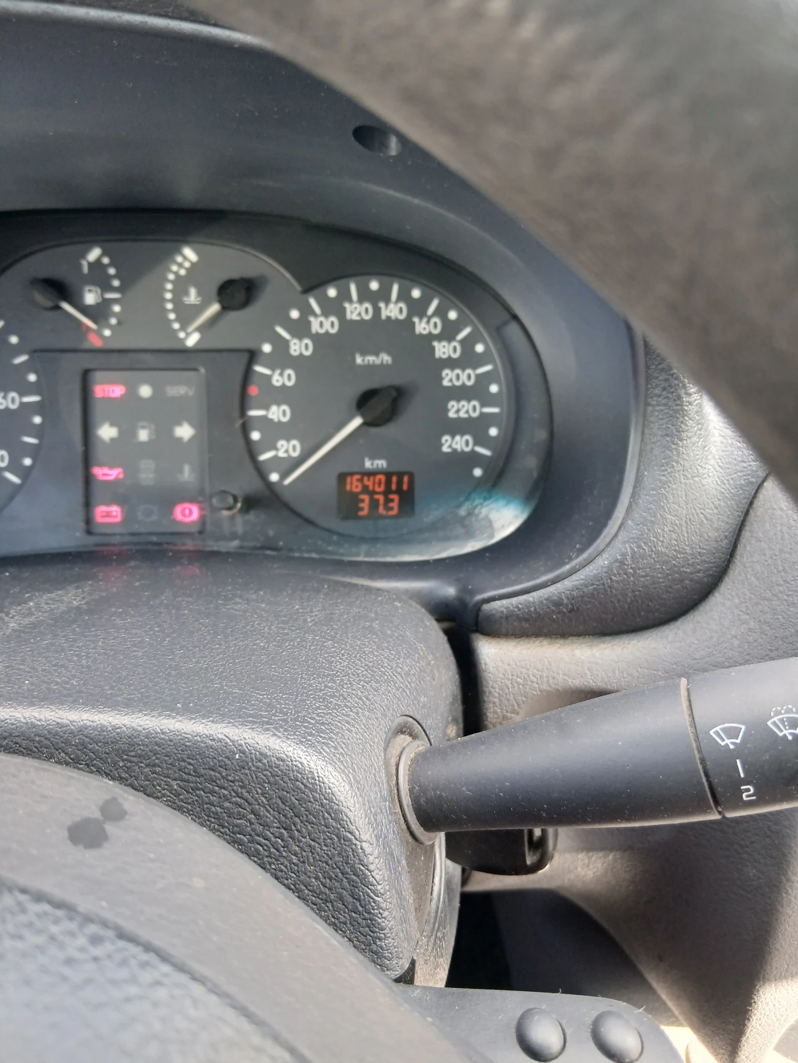Renault Clio, снимка 2 - Автомобили и джипове - 56681958
