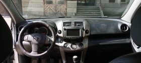 Toyota Rav4, снимка 8 - Автомобили и джипове - 42873317