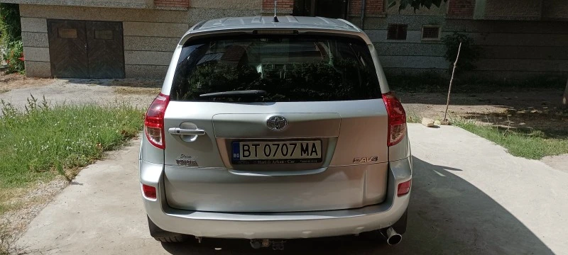 Toyota Rav4, снимка 5 - Автомобили и джипове - 46755924