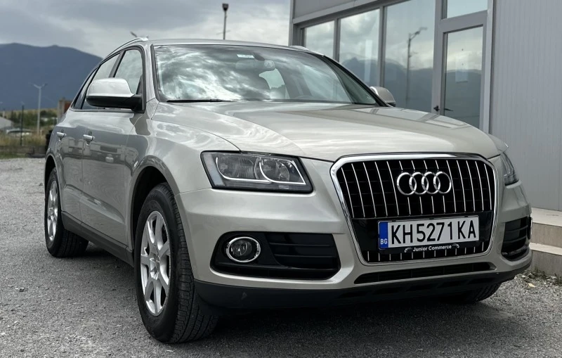 Audi Q5 2.0TDI-150кс-Нави-90000км-Климатроник-Top-New, снимка 1 - Автомобили и джипове - 47153450