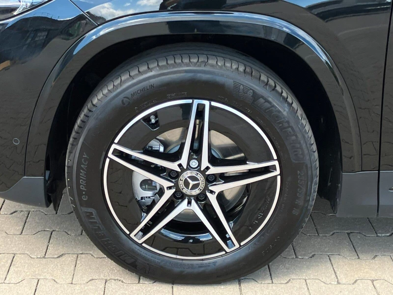 Mercedes-Benz EQA 350 4-MATIC AMG NIGHT 360-CAMERA LED , снимка 4 - Автомобили и джипове - 51672487