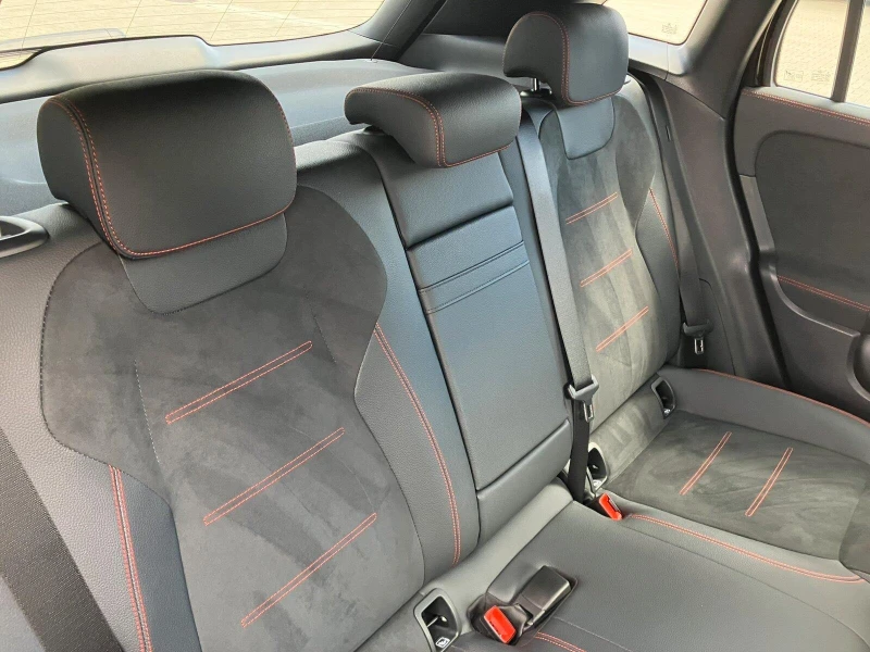 Mercedes-Benz EQA 350 4-MATIC AMG NIGHT 360-CAMERA LED , снимка 8 - Автомобили и джипове - 51672487