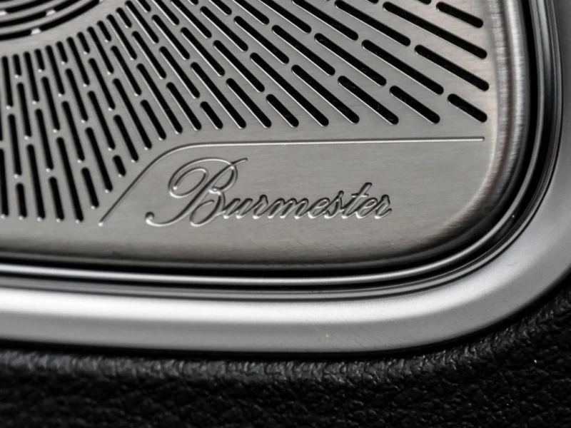 Mercedes-Benz GLC 43 AMG 4-MATIC/COUPE/PANO/BURM/MEMORY/360/DIGITAL LIGHT/, снимка 9 - Автомобили и джипове - 52373823