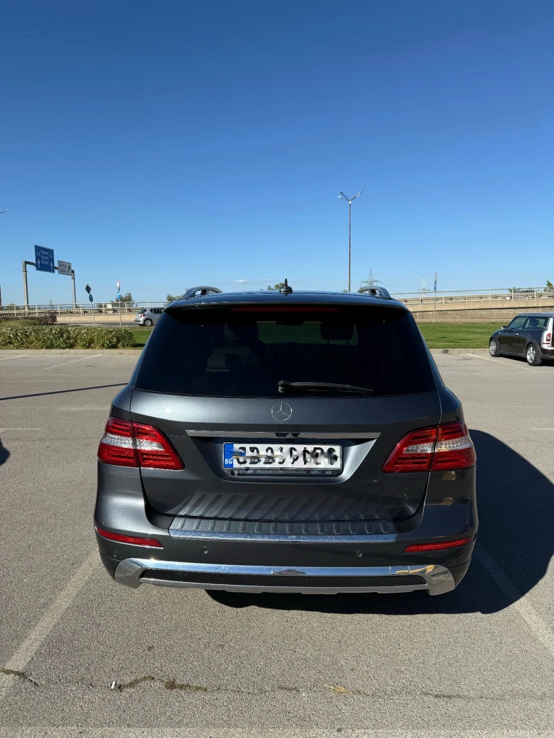 Mercedes-Benz ML 500, снимка 2 - Автомобили и джипове - 52968336
