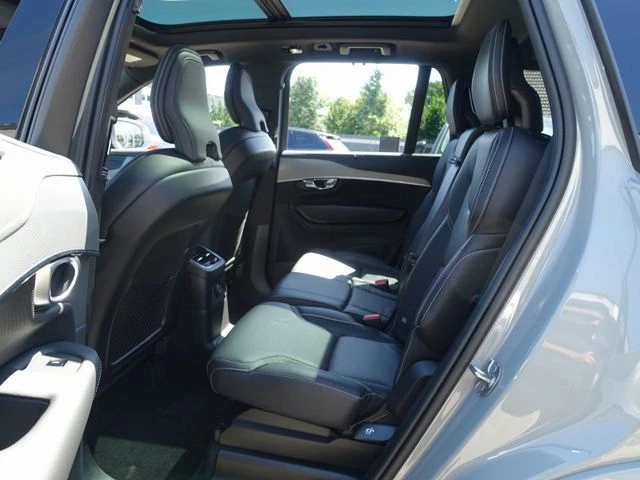 Volvo Xc90 Recharge Plus T8 AWD - изображение 7