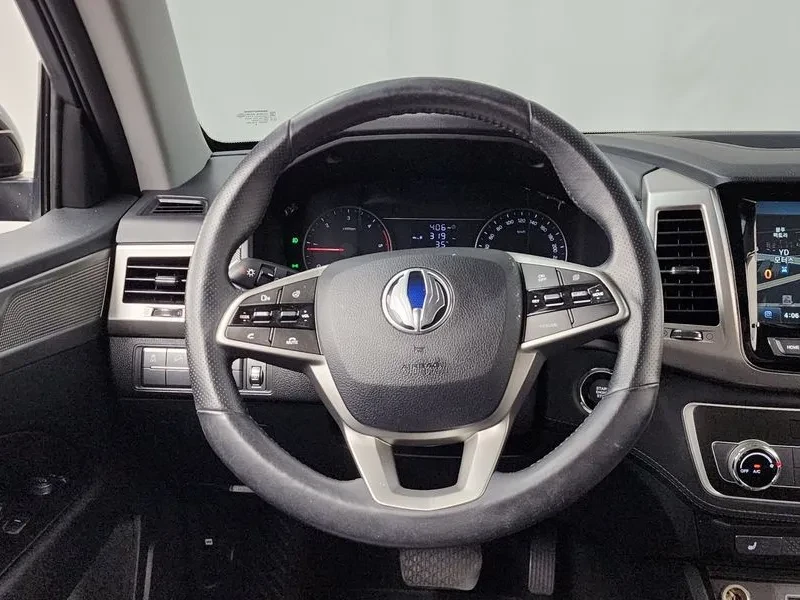 SsangYong Rexton Diesel 2.2 2Wd Adventure, снимка 13 - Автомобили и джипове - 56305246
