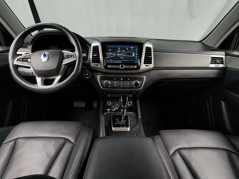 SsangYong Rexton Diesel 2.2 2Wd Adventure, снимка 7 - Автомобили и джипове - 56305246