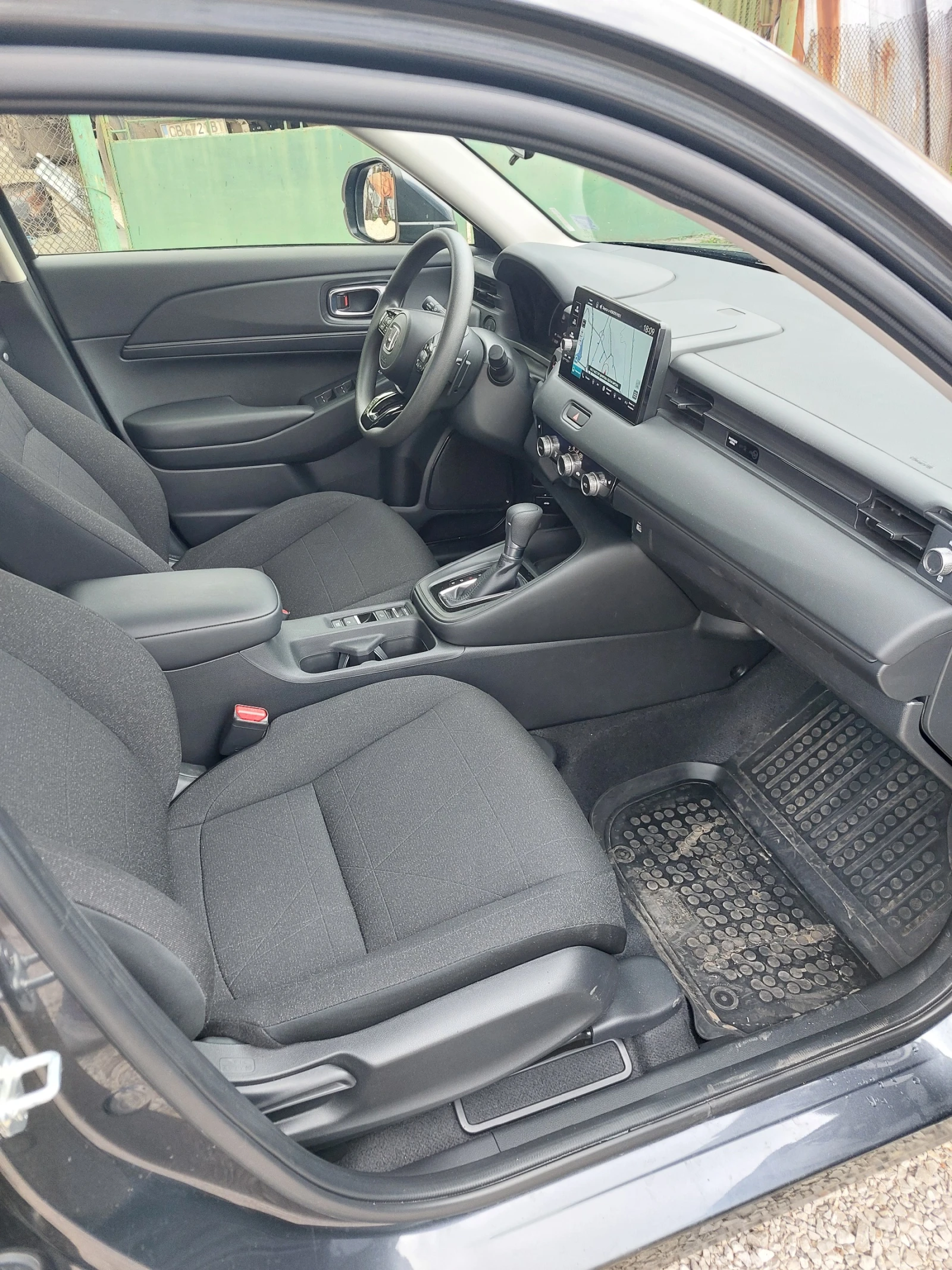 Honda Hr-v Самозаряден хибрид - изображение 9