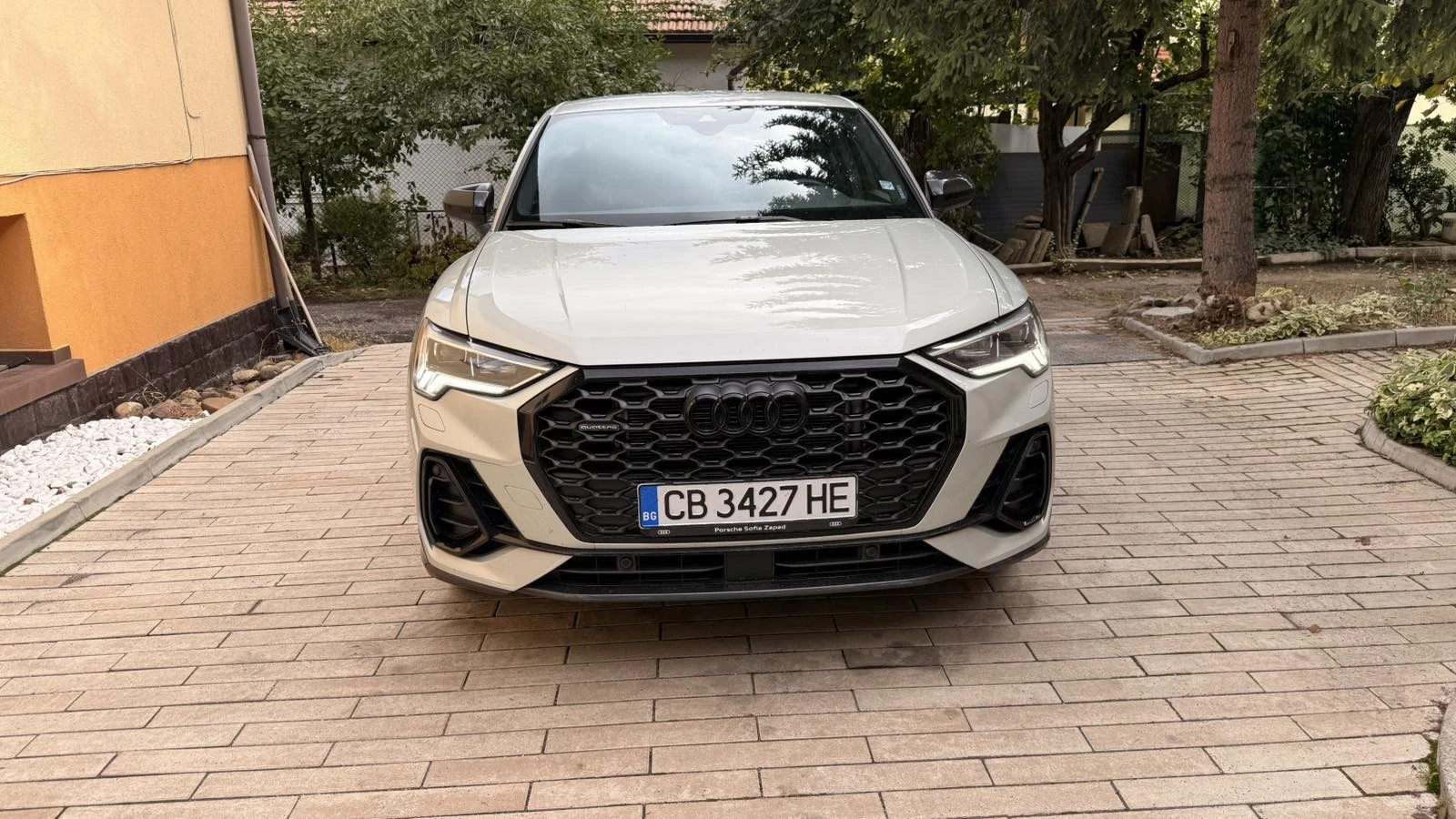 Audi Q3 40TDI S-Line 30000 km 4X4 - изображение 3