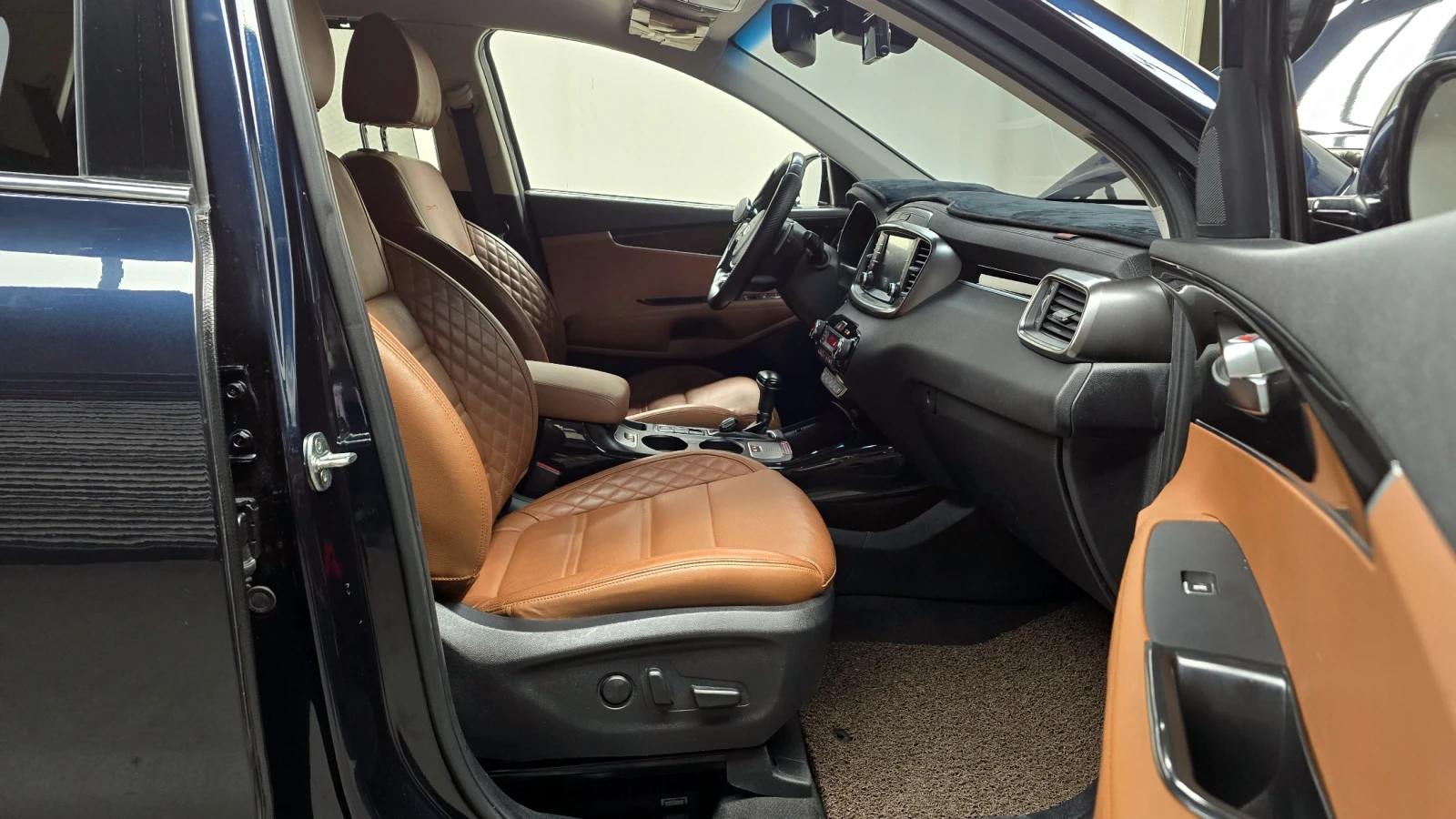 Kia Sorento 2.2 4WD MASTER  - изображение 9