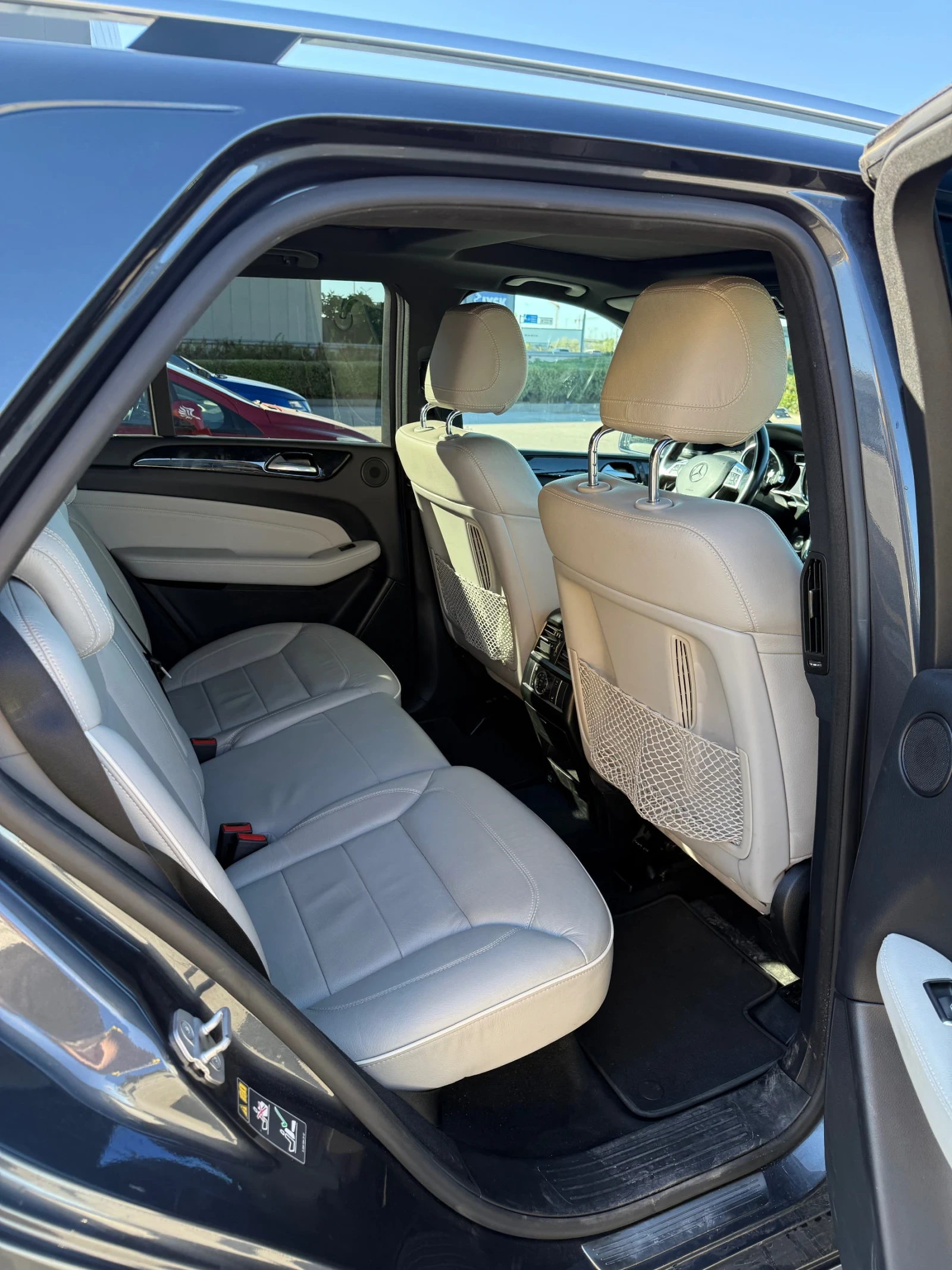 Mercedes-Benz ML 500  - изображение 5