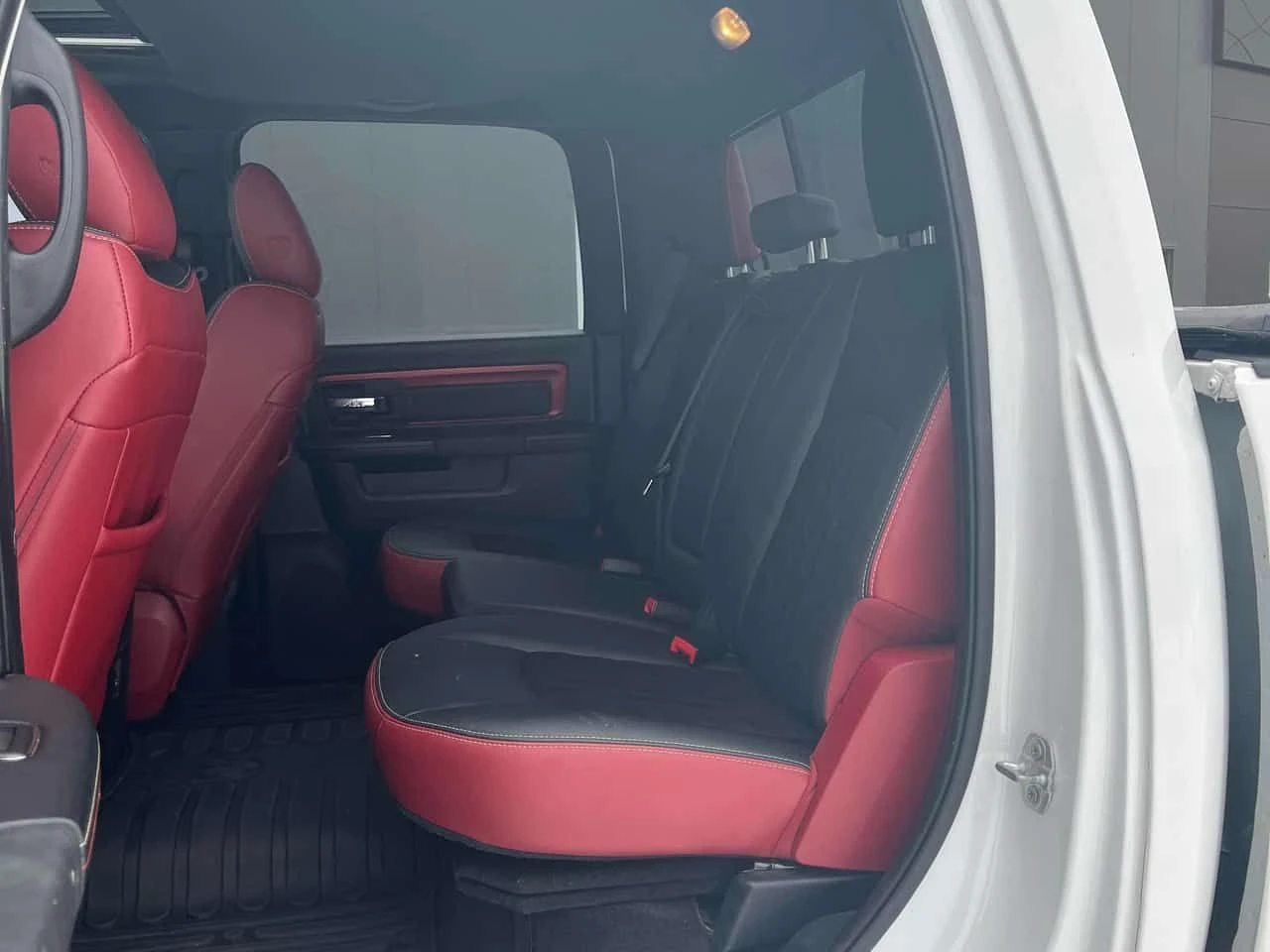 Dodge RAM 1500 * Rebel * PANO* KEYLESS* �������*  | Mobile.bg � ����������� 14