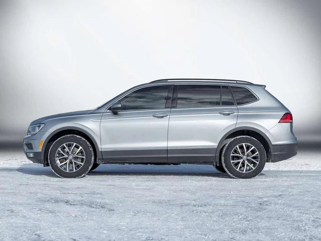 VW Tiguan * Comfortline * CARFAX * ЦЕНА ДО БГ, снимка 3 - Автомобили и джипове - 53801680