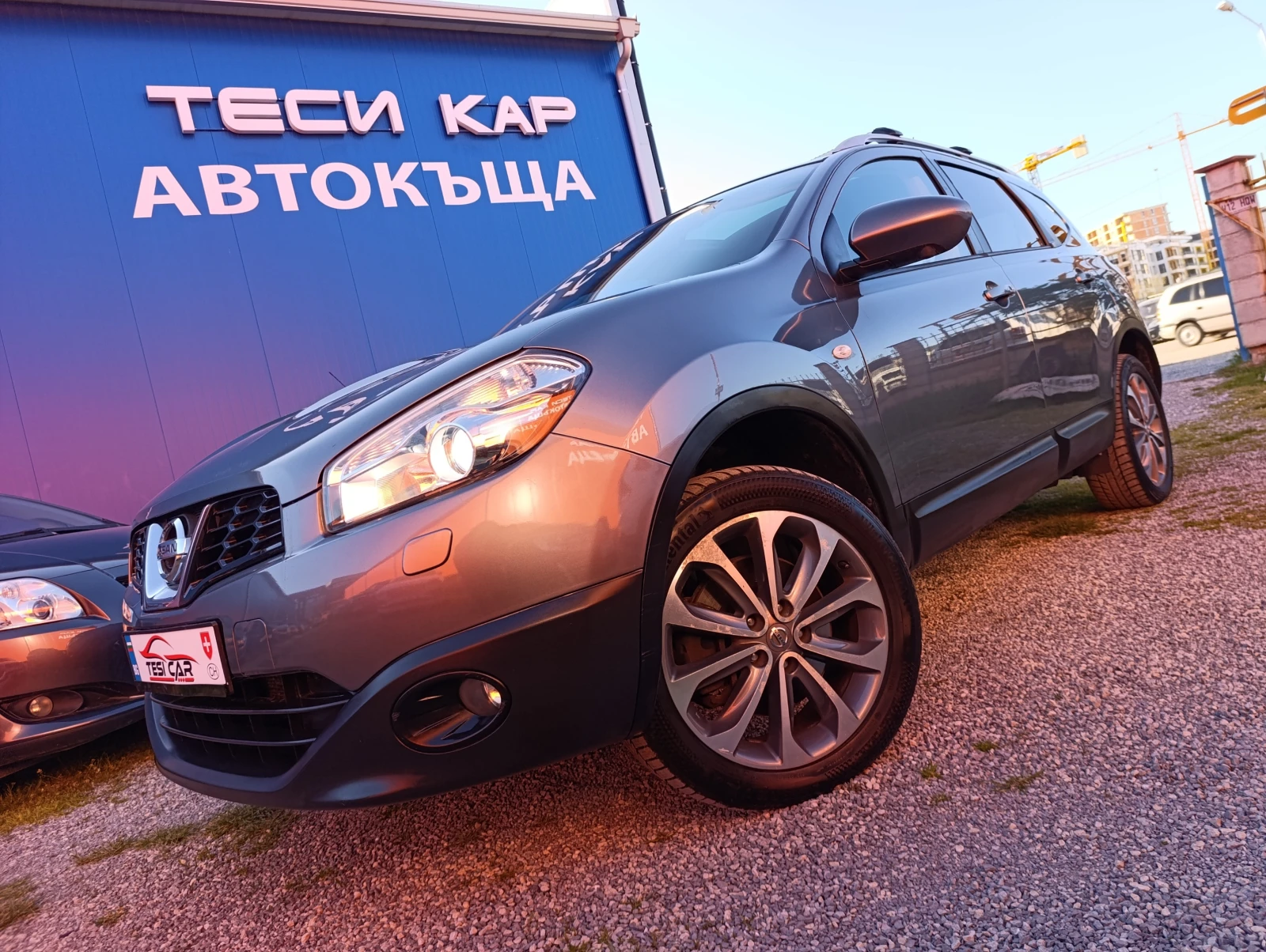 Nissan Qashqai + 2 2.0 4WD 7м.