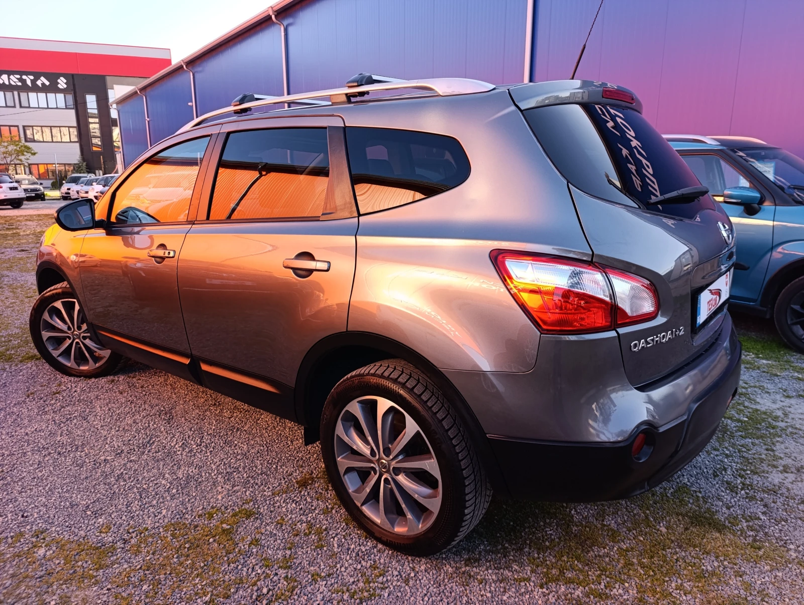 Nissan Qashqai + 2 2.0 4WD 7м., снимка 7 - Автомобили и джипове - 54456710