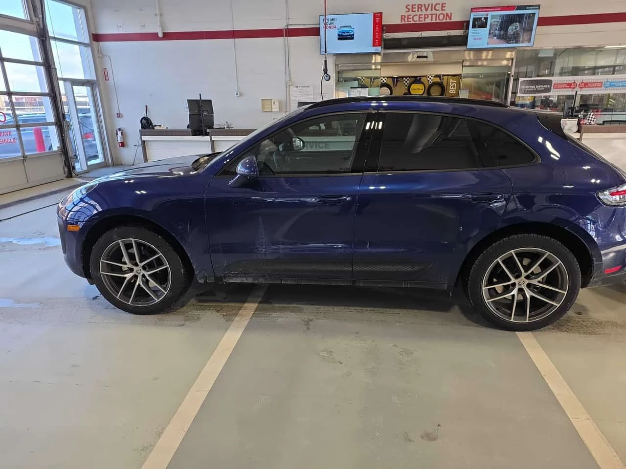 Porsche Macan * AWD * CARFAX * ОПЦИЯ ЗА ФИНАНСИРАНЕ, снимка 15 - Автомобили и джипове - 55165717