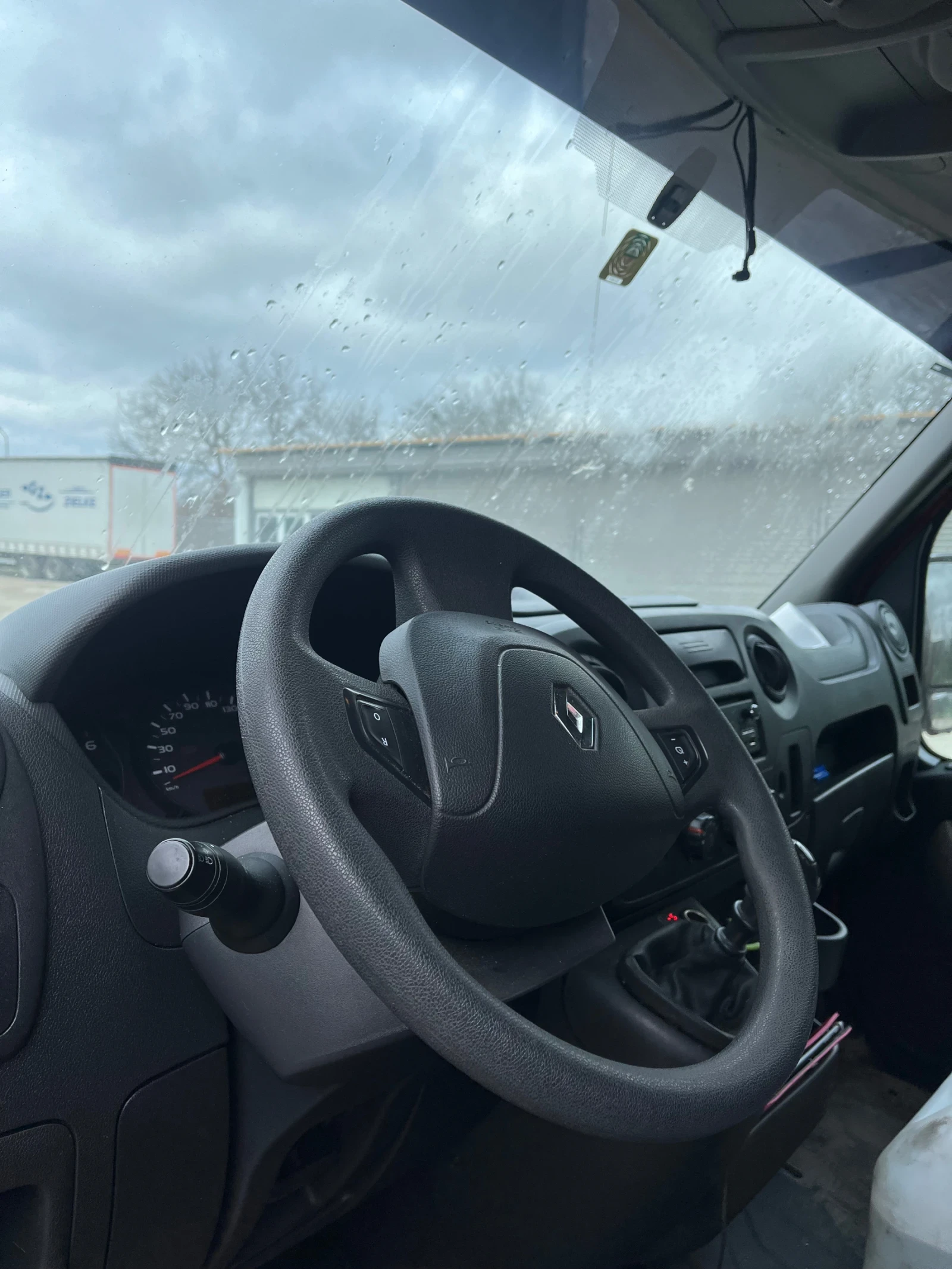 Renault Master  - изображение 7