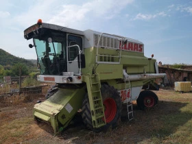      Claas MEGA 204; 44