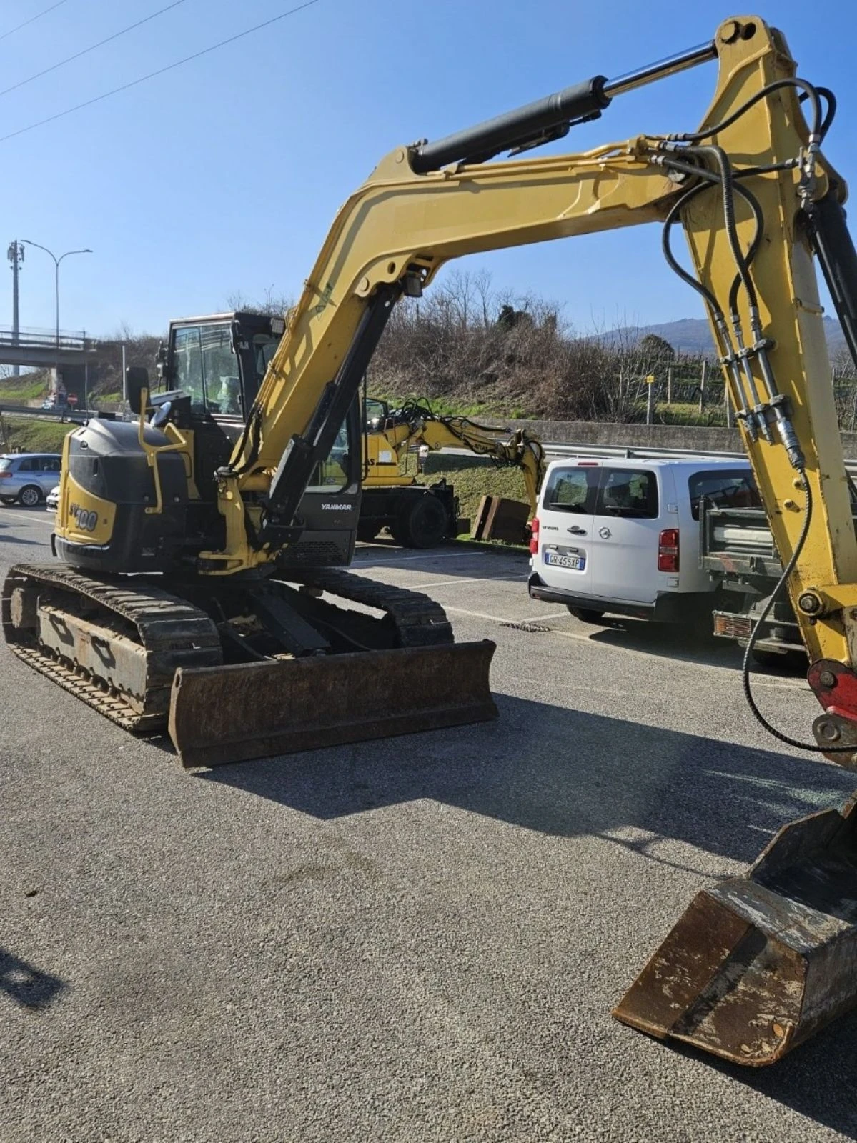 Други специализирани машини Друга YANMAR SV100  - изображение 4