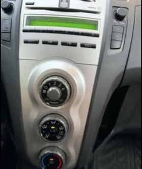 Toyota Yaris, снимка 2