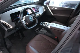 BMW iX 40/326HP/xDRIVE/360/SPORT-PACK/LASER/PARK-ASS/626v | Mobile.bg    7