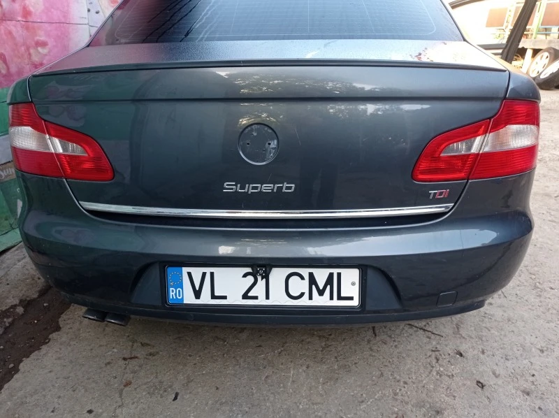 Skoda Superb 2.0TDI 170к DSJ, снимка 7 - Автомобили и джипове - 46668158