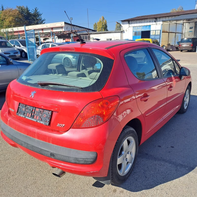 Peugeot 207 1.4 на 138 х.км. РЕАЛНИ !!!, снимка 8 - Автомобили и джипове - 47727976