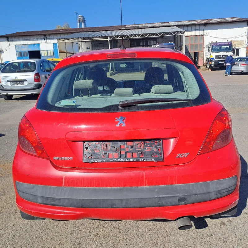 Peugeot 207 1.4 на 138 х.км. РЕАЛНИ !!!, снимка 4 - Автомобили и джипове - 47727976