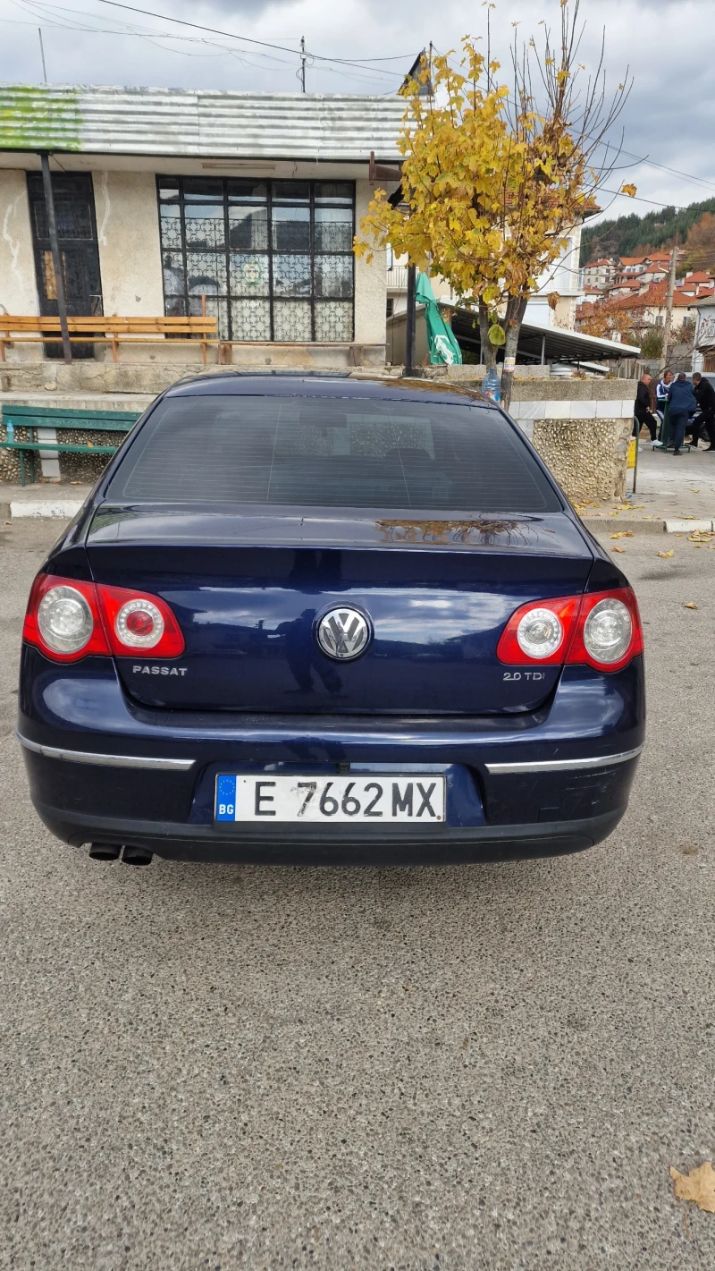 VW Passat 2tdi, снимка 6 - Автомобили и джипове - 48085447