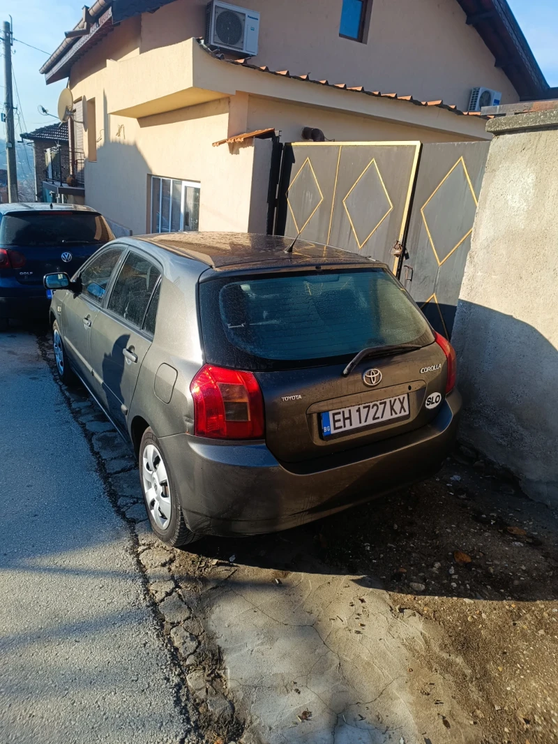 Toyota Corolla 14i, снимка 3 - Автомобили и джипове - 48451401