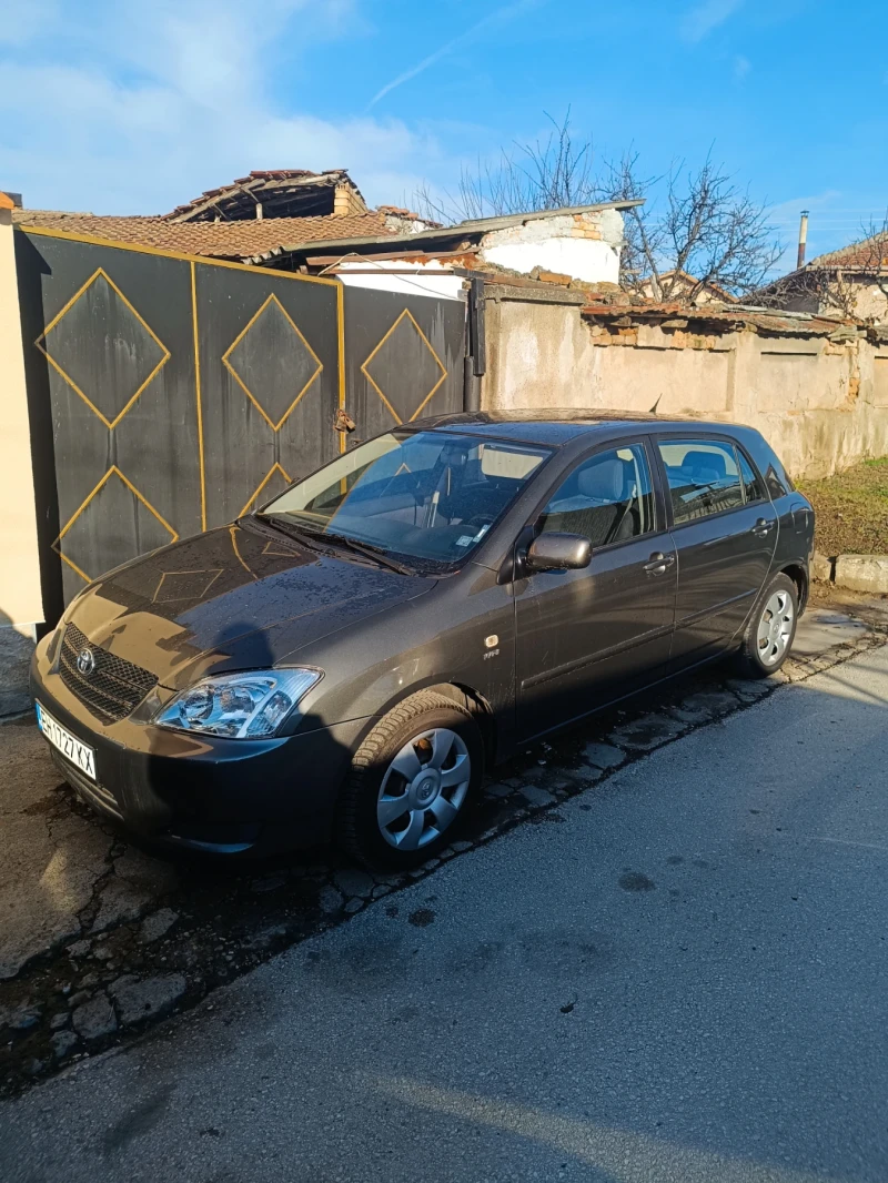 Toyota Corolla 14i, снимка 2 - Автомобили и джипове - 48451401