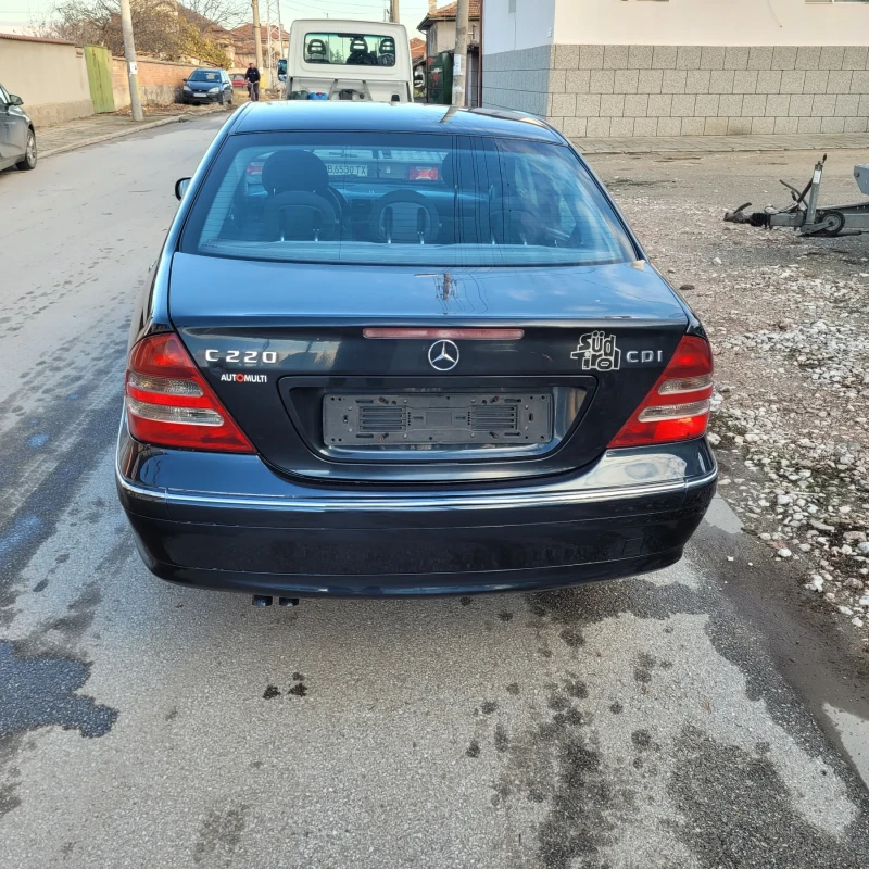 Mercedes-Benz C 220 С220cdi/седан, снимка 4 - Автомобили и джипове - 48562593